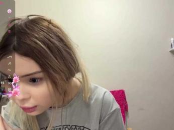 miacusy webcam model stream image