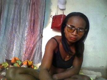 Ashni1 webcam model stream image