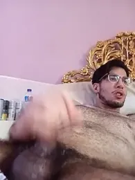 Yes_I_am_straight webcam stripchat model stream image