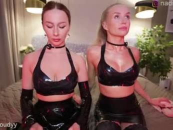 mia_cloudy webcam chaturbate model stream image