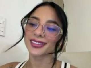 kiraalopez webcam model stream image