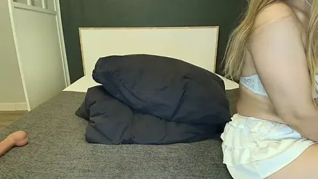Mlleeffy webcam model stream image