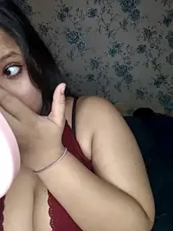 priyaverma00 webcam model stream image