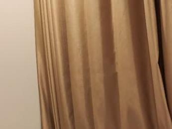 polly_bee webcam model stream image