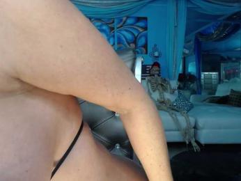 adrianna_fox webcam model stream image
