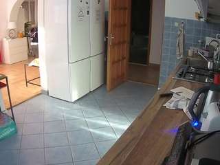 voyeurcam-julmodels-kitchen webcam model stream image