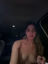 DoriDelux66 webcam model stream image
