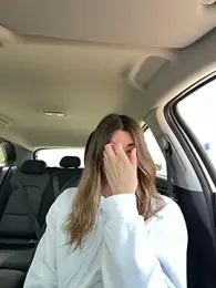 DoriDelux66 webcam stripchat model stream image