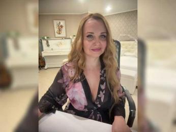 Milf_Zabava webcam bongacams model stream image