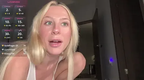 chelseapaigee webcam stripchat model stream image