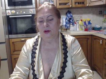 MonaMonako webcam model stream image