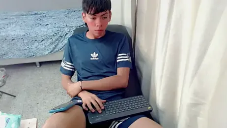 Liarr_ webcam model stream image