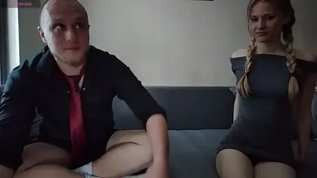 lion_and_kittyy webcam model stream image