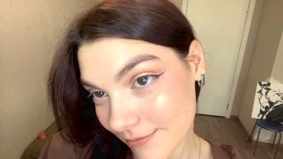 ElfriedeMahone webcam model stream image