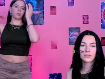 kamila_shine webcam model stream image