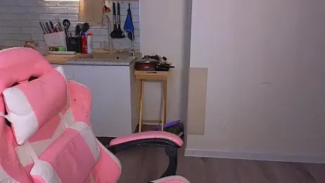 Radiants_two webcam model stream image