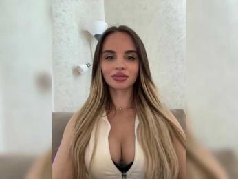 LedyMiya webcam model stream image