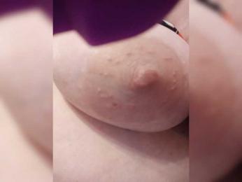 Milf_a webcam model stream image