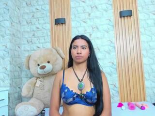 Penelophe Fox webcam model stream image