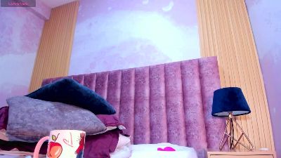 Maralinette_ webcam model stream image