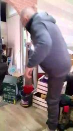 nakedworkbear2 webcam model stream image