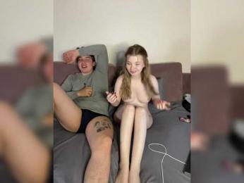 HushedHaze webcam model stream image