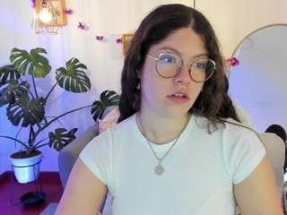 sweet-alicee webcam model stream image