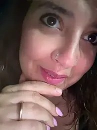 Novababy18 webcam model stream image