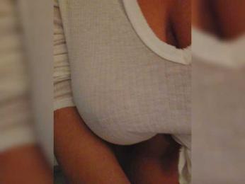 NotYourMuse1 webcam bongacams model stream image