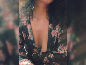 NotYourMuse1 webcam model stream image