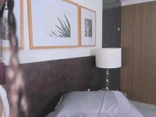 luisa-boobs webcam model stream image