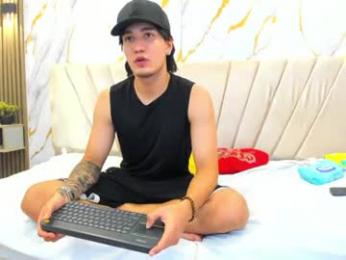 serenaluna19 webcam model stream image