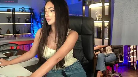 BabesGoesWild webcam model stream image