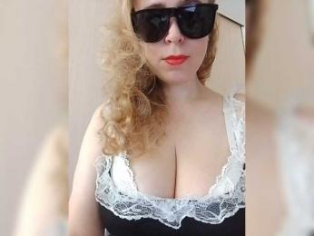 Dashulya666 webcam model stream image