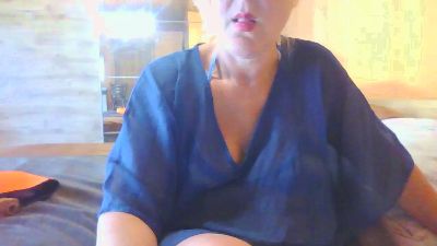 Uthopia webcam model stream image