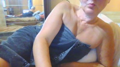 Uthopia webcam model stream image