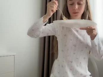 shy_schoolgirl_ webcam chaturbate model stream image