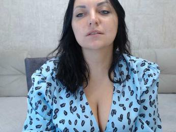JenniferTheChic webcam bongacams model stream image