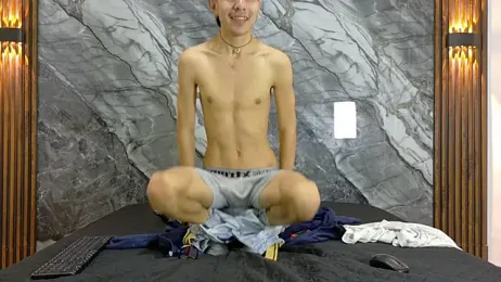 NoahWalker__ webcam model stream image