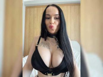 bmw_m8 webcam bongacams model stream image