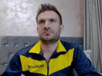 10in_deluxe webcam model stream image