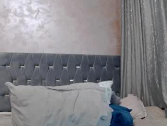 10in_deluxe webcam model stream image