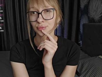 SweetieAlice webcam bongacams model stream image