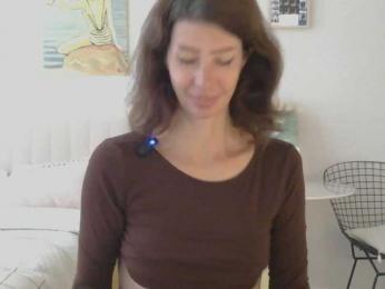WhiteQueen888 webcam model stream image
