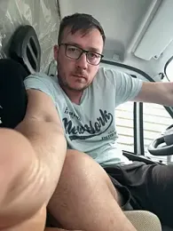 ionut9879 webcam stripchat model stream image