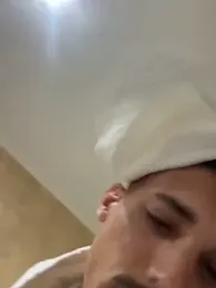 piccolo2002 webcam model stream image