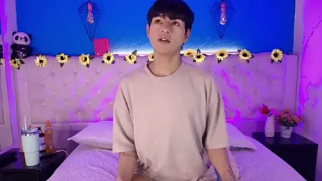 AleAurarashi webcam stripchat model stream image