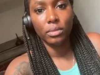 yoursecret1425 webcam model stream image