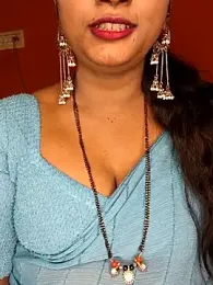 Kannada_star webcam model stream image