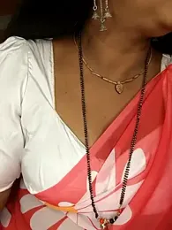 Kannada_star webcam model stream image